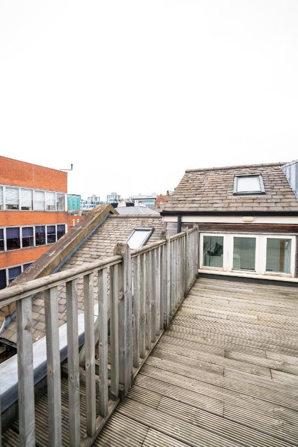 The Amazing Triplex - City Centre - Free Parking Sheffield Exterior foto