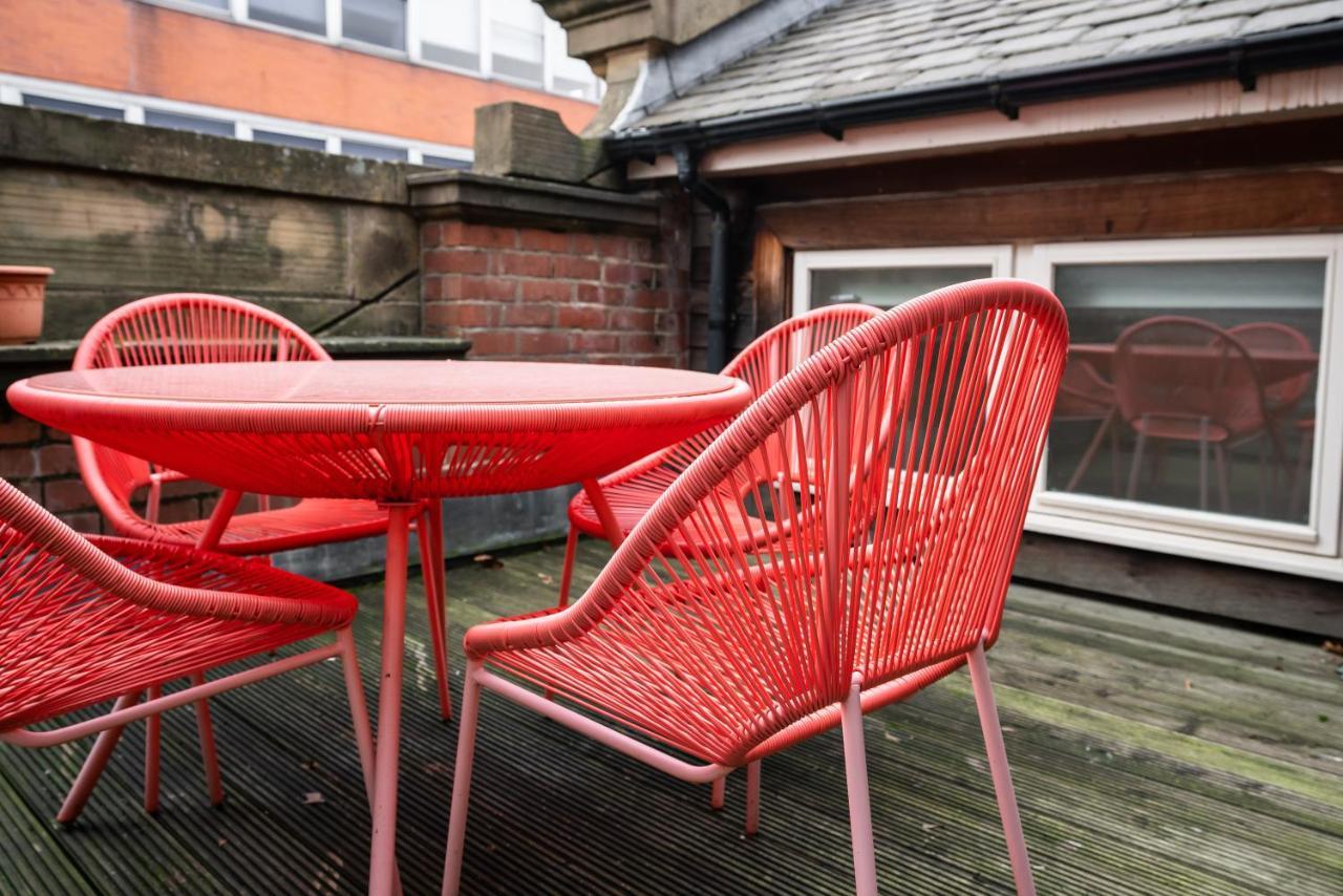 The Amazing Triplex - City Centre - Free Parking Sheffield Exterior foto