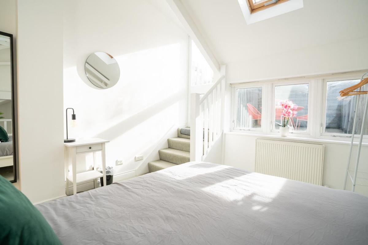 The Amazing Triplex - City Centre - Free Parking Sheffield Exterior foto